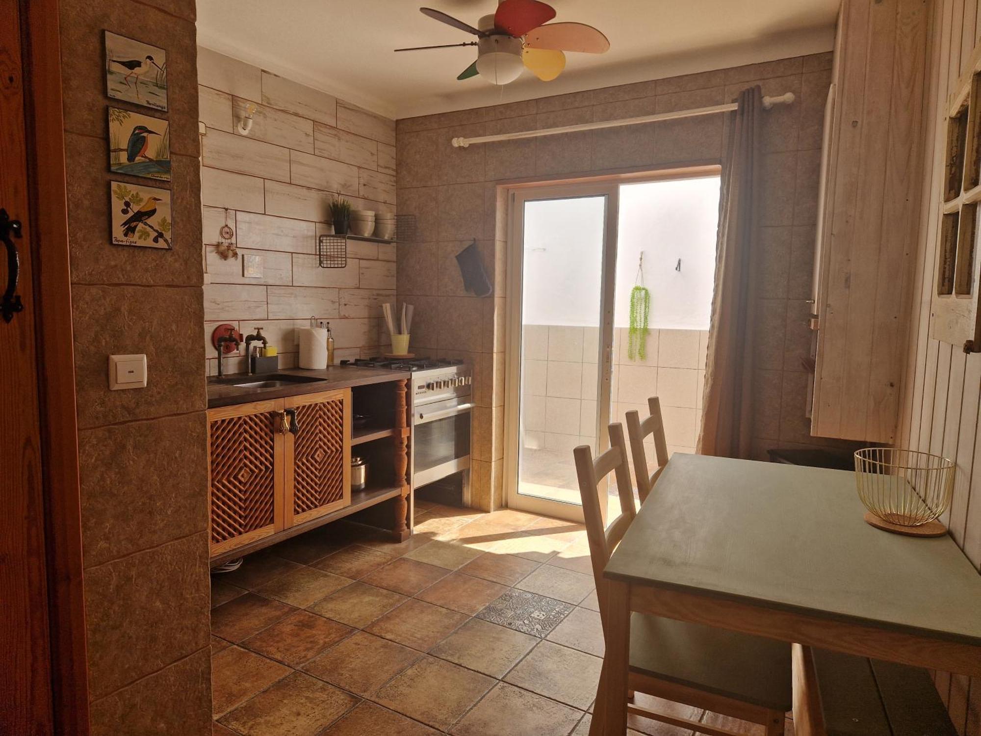 House With Private Roof Terrace In Centre Holiday home *